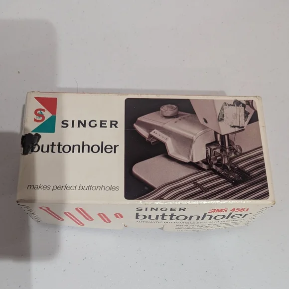 Vintage Singer Buttonholer - Picture 9 of 12